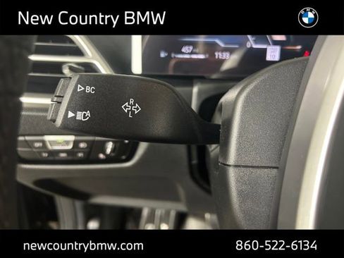 New 2026 BMW 330i xDrive Sedan w/ M Sport Package AWD/4WD image 17