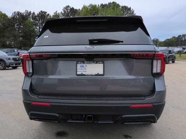 New 2026 Ford Explorer ST-Line RWD image 5
