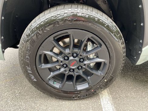 Used 2026 Toyota Tundra SR5 w/ SR5 Premium Package AWD/4WD image 11