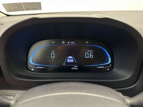 Certified 2023 Hyundai Venue SEL w/ Cargo Package FWD image 13