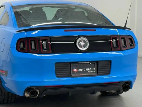Used 2013 Ford Mustang Boss 302 RWD image 27