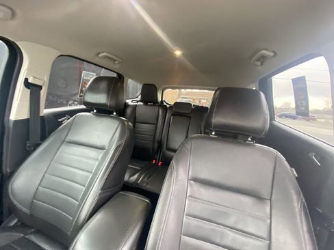 Used 2014 Ford Escape SE w/ Equipment Group 201A image 18