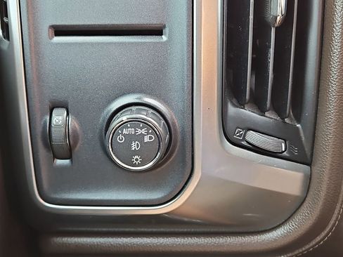 Used 2014 Chevrolet Silverado 1500 LTZ w/ Texas Edition, 1LZ Trim image 23