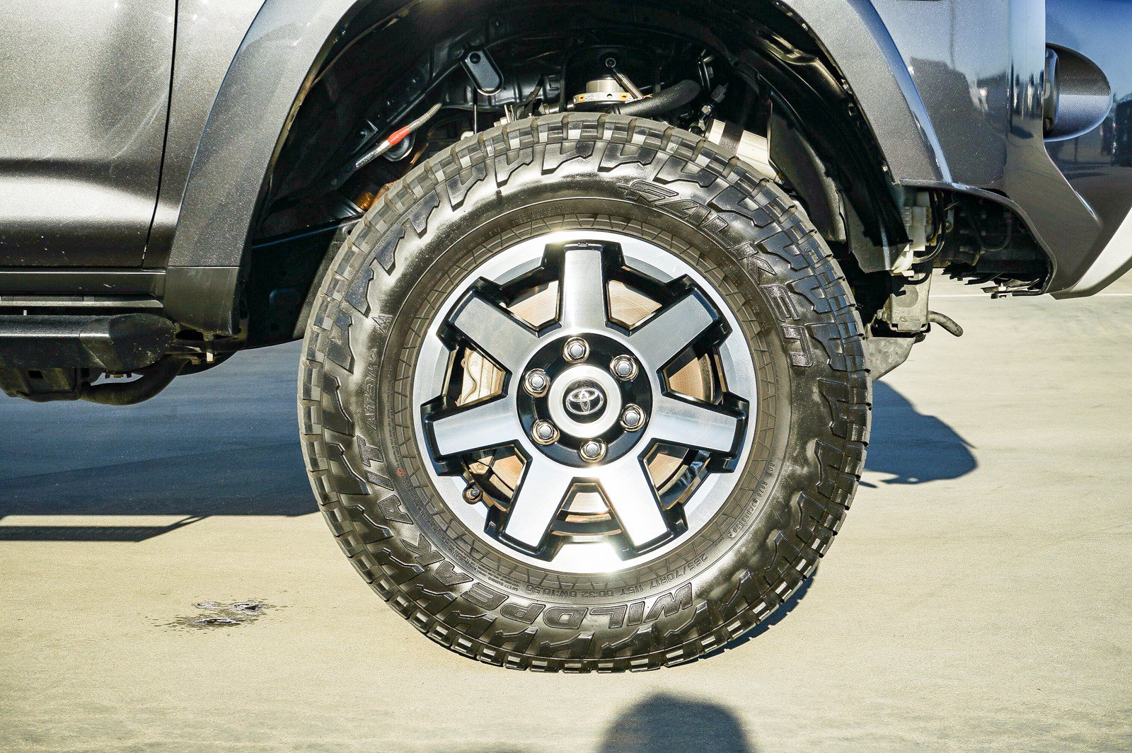 Used 2021 Toyota 4Runner TRD Off-Road Premium w/ Moonroof Package AWD/4WD image 10
