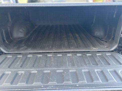 Used 2020 RAM 1500 Big Horn AWD/4WD image 17