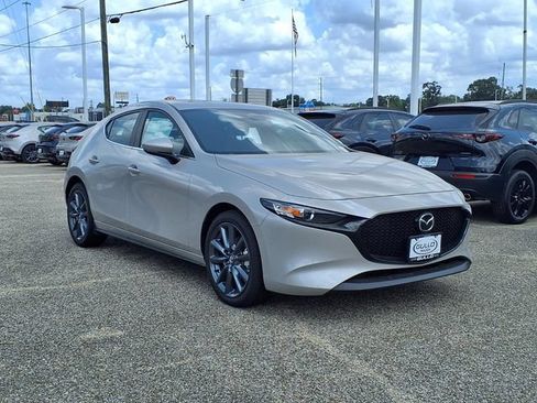 New 2026 MAZDA MAZDA3 s FWD image 3