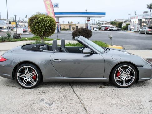 Used 2010 Porsche 911 Carrera S image 7
