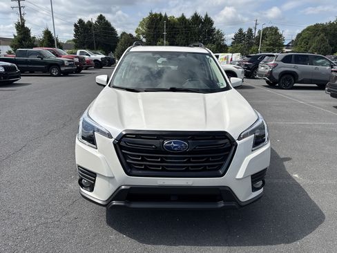 Certified 2023 Subaru Forester Premium AWD/4WD image 22