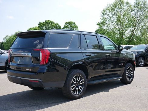 Used 2024 GMC Yukon AT4 AWD/4WD image 10