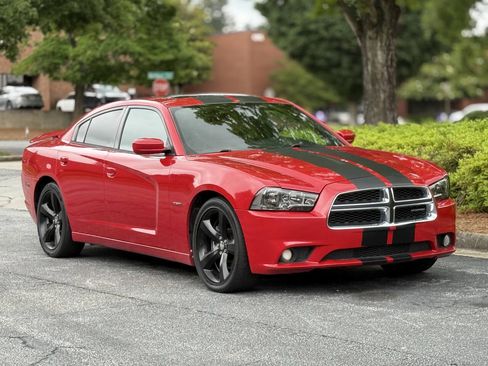 Used 2012 Dodge Charger R/T RWD image 4