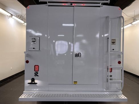 New 2026 Ford E-350 and Econoline 350 Super Duty w/ Power Equipment Group image 5