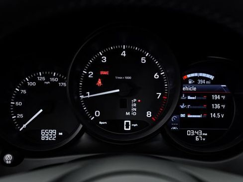 Certified 2026 Porsche Macan AWD/4WD image 18