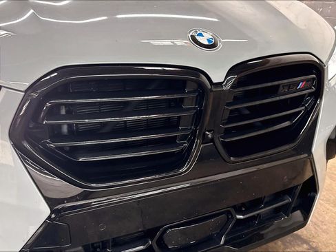 Used 2025 BMW X5 M Competition w/ Executive Package AWD/4WD image 32