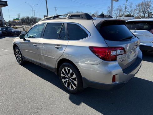 Used 2016 Subaru Outback 2.5i Limited image 6