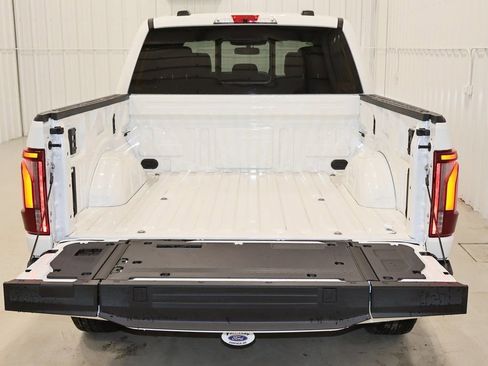 New 2025 Ford F150 Platinum w/ Equipment Group 702A High image 31