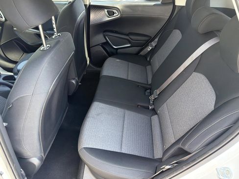 Used 2020 Kia Soul GT-Line FWD image 18