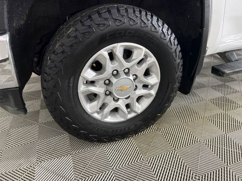 Used 2022 Chevrolet Silverado 2500 LT w/ All Star Edition AWD/4WD image 25