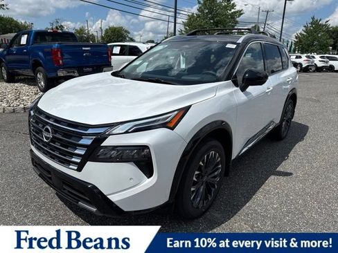 New 2026 Nissan Rogue Platinum w/ Platinum Premium Package AWD/4WD image 3