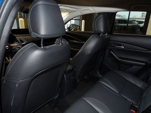 Certified 2024 MAZDA CX-30 AWD 2.5 S w/ Select Sport Pkg image 21