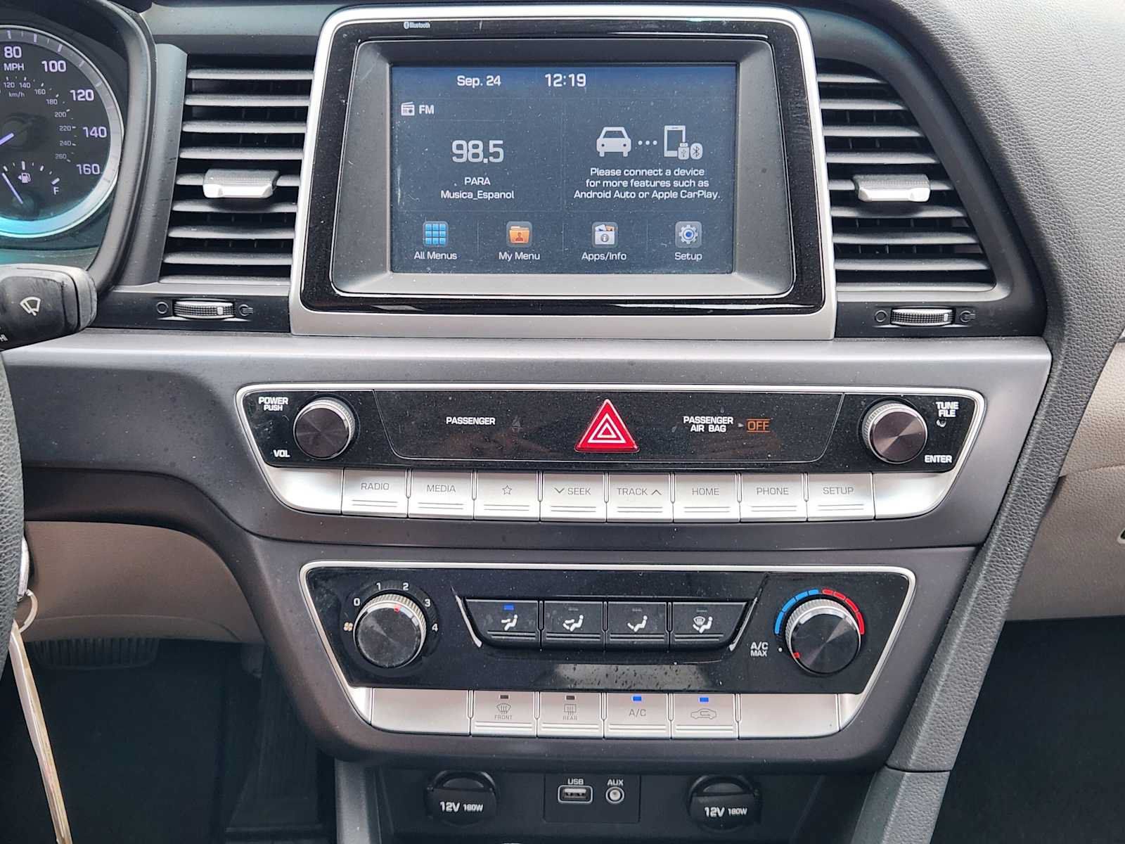 Used 2018 Hyundai Sonata SE FWD image 16