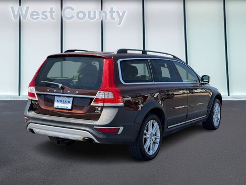 Used 2016 Volvo XC70 T5 Platinum AWD/4WD image 4