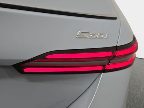 New 2026 BMW 530i xDrive w/ M Sport Package AWD/4WD image 35