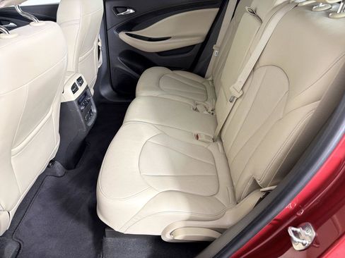 Used 2018 Buick Envision Premium AWD/4WD image 19