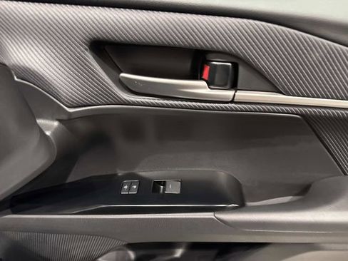 Used 2025 Toyota Camry Hybrid image 15