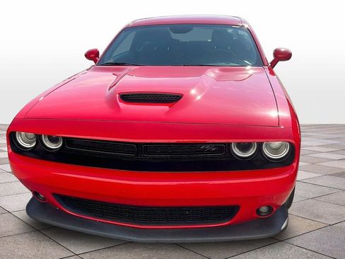 Used 2022 Dodge Challenger R/T w/ Blacktop Package RWD image 3