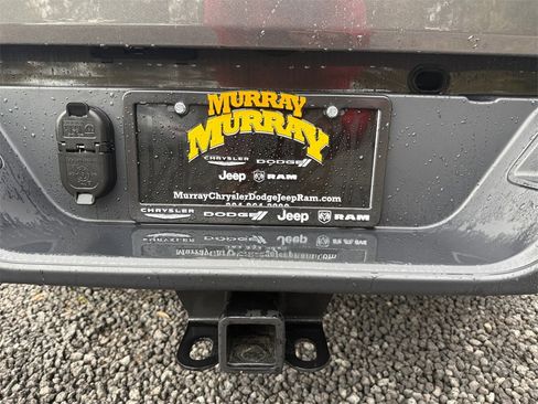 New 2025 Jeep Gladiator Sport image 29