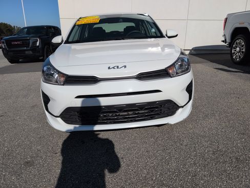 Used 2022 Kia Rio S image 9