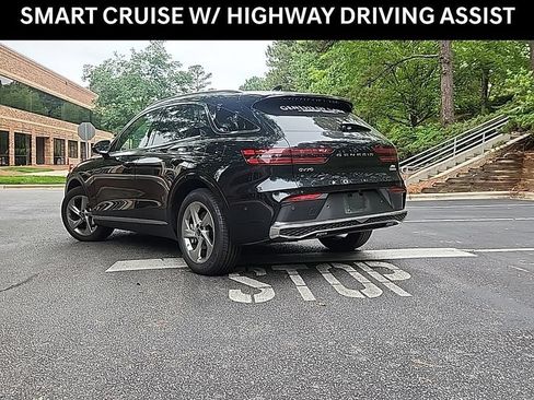 Used 2026 Genesis GV70 2.5T Advanced AWD/4WD image 4