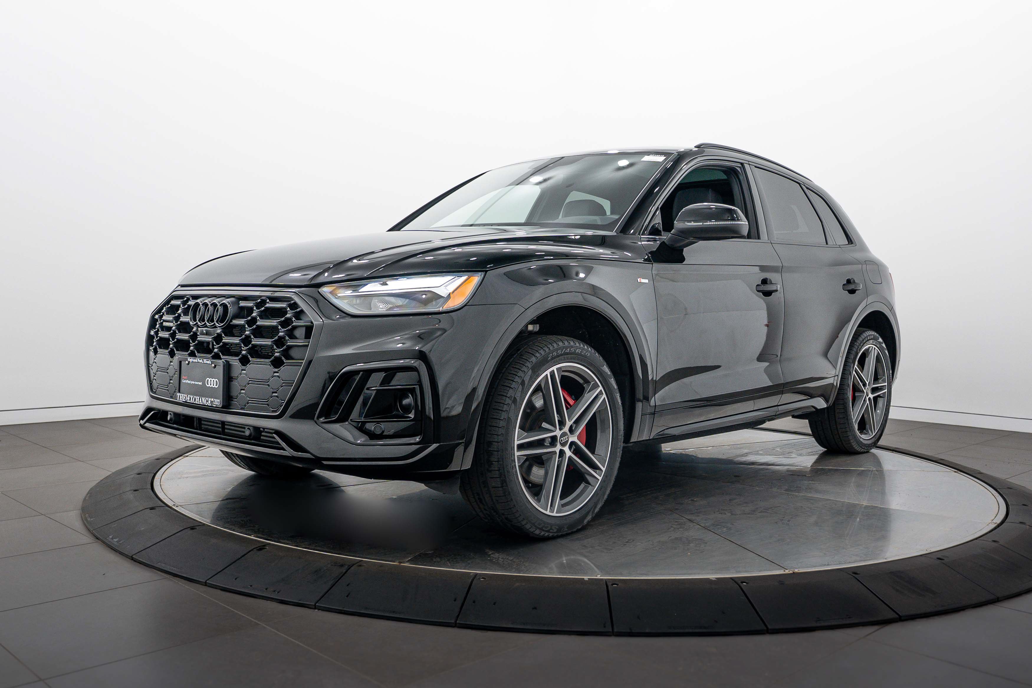 Certified 2024 Audi Q5 e Premium Plus AWD/4WD image 7
