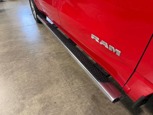 Used 2020 RAM 1500 Big Horn AWD/4WD image 11