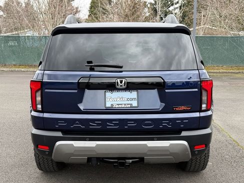 Certified 2026 Honda Passport TrailSport image 8