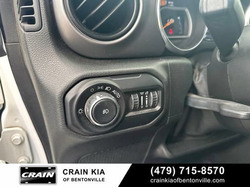 Used 2021 Jeep Wrangler Unlimited Sport AWD/4WD image 18
