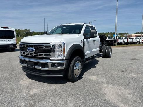 New 2026 Ford F550 4x4 SuperCab Super Duty image 2