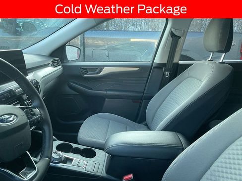 Used 2022 Ford Escape SE w/ Cold Weather Package image 7