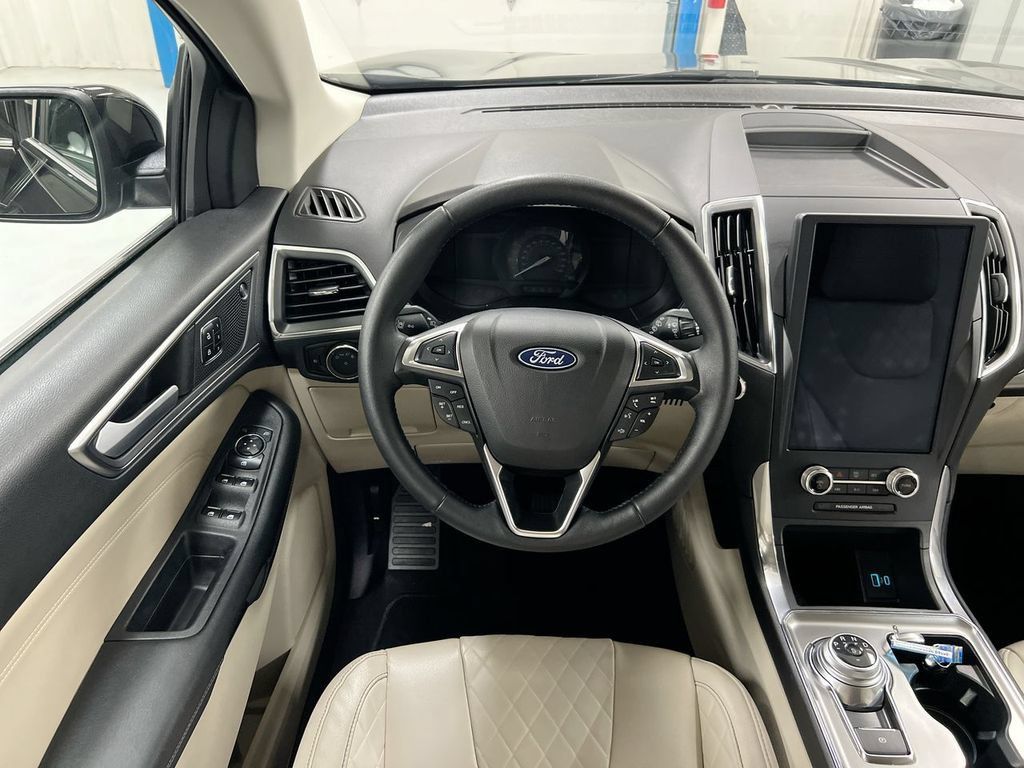 Used 2023 Ford Edge Titanium w/ Cargo Accessory Package AWD/4WD image 11