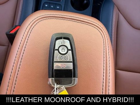 Used 2023 Ford Maverick Lariat w/ Lariat Luxury Package FWD image 38