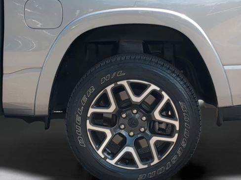 Used 2025 RAM 1500 Laramie w/ Sport Appearance Package AWD/4WD image 26