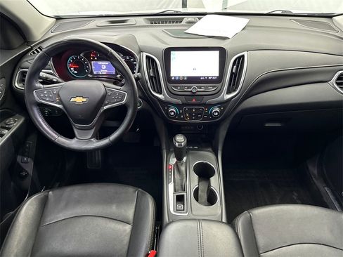 Used 2020 Chevrolet Equinox Premier image 24