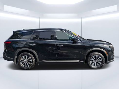 Certified 2025 INFINITI QX60 Pure FWD image 2