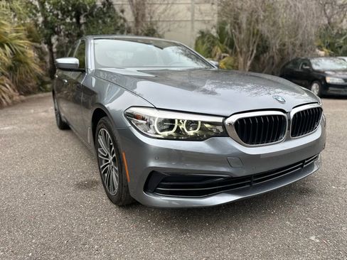 Used 2020 BMW 530i w/ Convenience Package RWD image 2