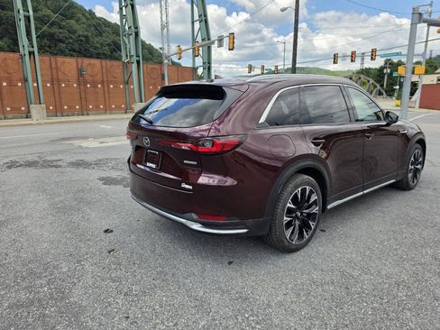 Used 2024 MAZDA CX-90 Plug-In Hybrid w/ Premium Pkg AWD/4WD image 8