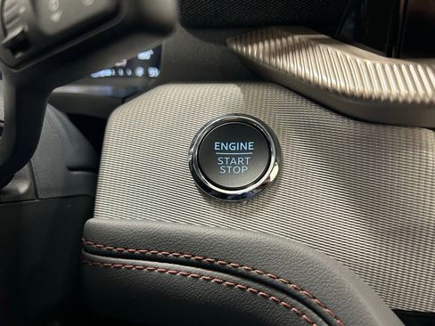 New 2026 Ford Explorer Active w/ Active Comfort Package image 16