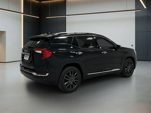 Used 2022 GMC Terrain Denali w/ Black Diamond Edition AWD/4WD image 5