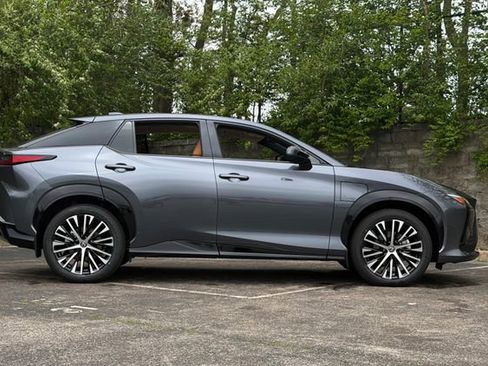 New 2026 Lexus RZ 350e 2WD image 2