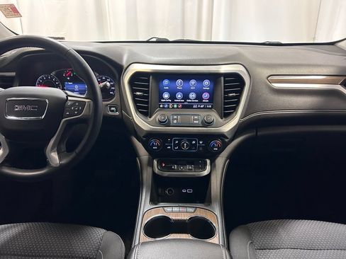 Used 2020 GMC Acadia SLE w/ Driver Convenience Package FWD image 13