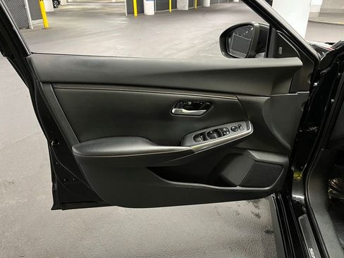 Used 2022 Nissan Sentra SR w/ Midnight Edition image 16